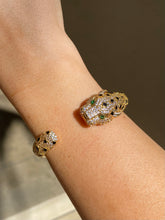 Load image into Gallery viewer, Panthère Bangle in Gold
