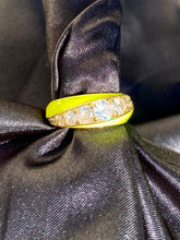 Load image into Gallery viewer, Hard Candy Cocktail Ring
