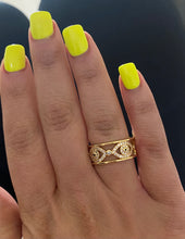 Load image into Gallery viewer, 18k Evil Eye Ring
